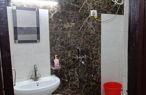 Vrindavan House | Divy dham