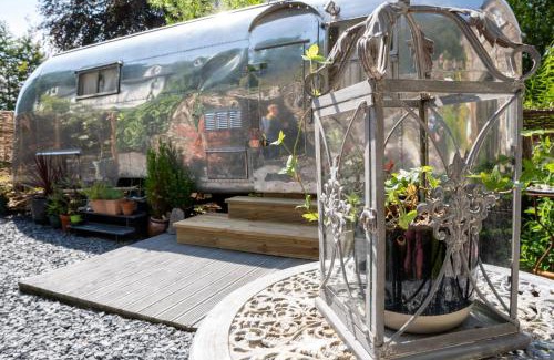 Kendal House | Dixie Airstream - Retro 1970s American Airstream close to Windermere