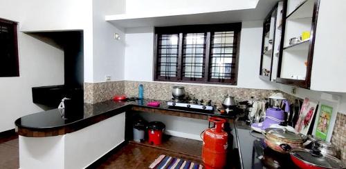Devikolam Villa | Diya Homestay Mamalakandam