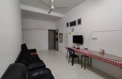 Sungala House | Diyana Homestay Happy Together
