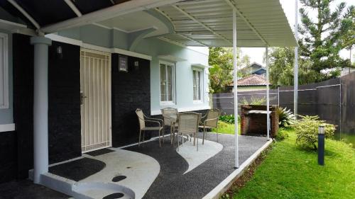Cipanas Villa | Diyar Villas Puncak K3/2