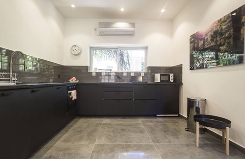 Tel Aviv City Center Apartment | Dizengoff design 2 bedrooms