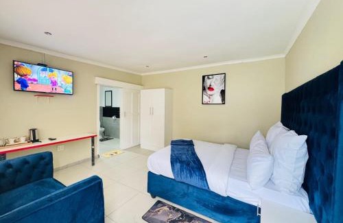 Norwood House | DJ Guest Lodge