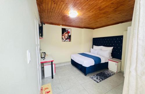 Norwood House | DJ Guest Lodge