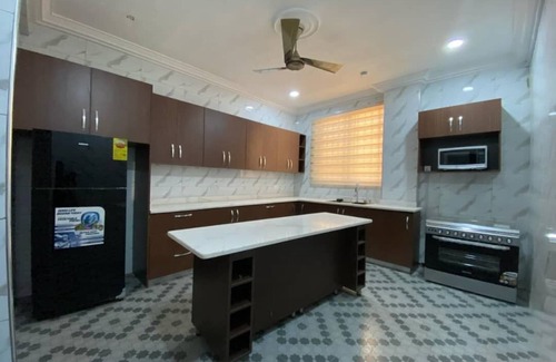 Nungua Apartment | DJ Villa Your Premium Stay-NF12