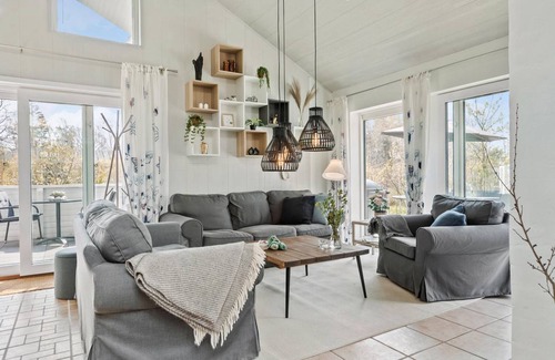 Smidstrup Strand House | 109 m² House ∙ 3 bedrooms ∙ 7 guests