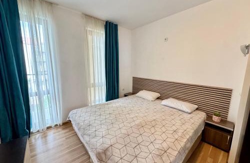 Chaika Apartment | DKapartments Diamond bay