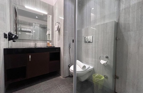 Bail Parao Hotel | DLS Forest Vines Resort