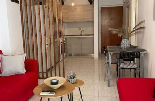 Lefkandi Apartment | DM home (sea view apartment)