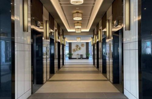 Project 4 Apartment | DMCI TheOrabella QC,1 BR w/bal in Cubao38sqm condo