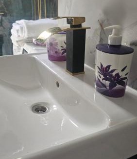 Giurgiu Apartment | DNY Home