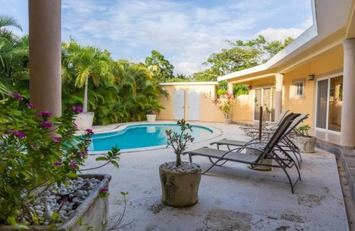 La Mulata Villa | Magnificent villa on the same floor level 3 minutes from the sea
