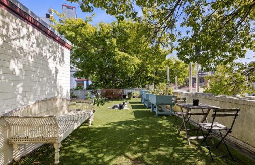 Rushcutters Bay Apartment | Do not book on this platform- moving elsewhere