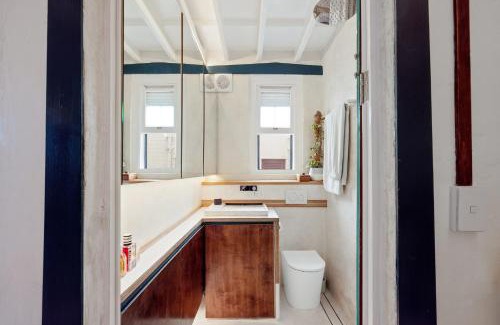 Rushcutters Bay Apartment | Do not book on this platform- moving elsewhere