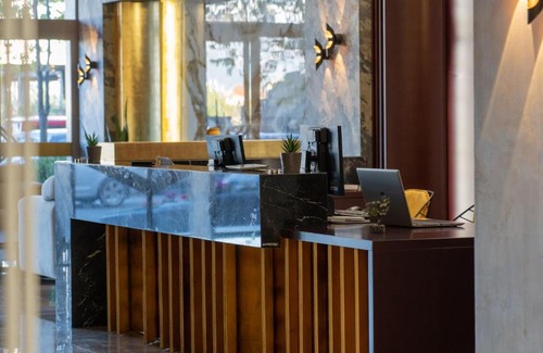 Tirana Hotel | Doanesia Premium Hotel & Spa