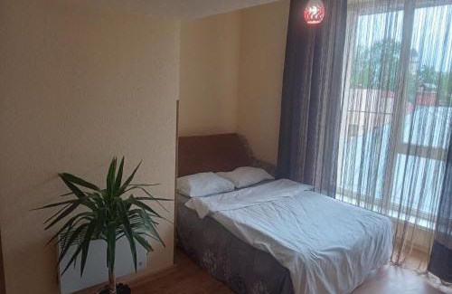 Mukachevo Apartment | DOBA - ЦЕНТР 2 ком 7-8місць Завжди тепла !