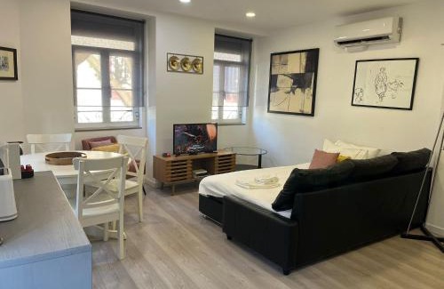 Merces Apartment | DoBairro Suites at Merces