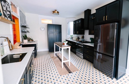 Southside Condo | Doc's Place | Historic Jewel In Downtown Flagstaff | Sophisticated Elegance