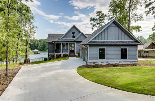Milledgeville House | Dock and Views Spacious Lake Sinclair Retreat