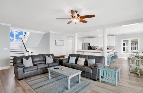 Morgantown House | Dock Hall-I-Day - Beachfront Home, Pet-Friendly
