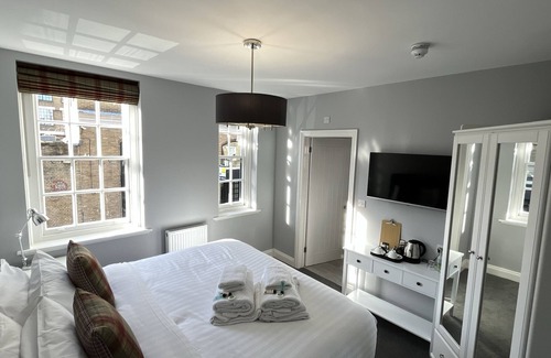 Wapping House | Dockers Inn