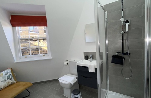 Wapping House | Dockers Inn