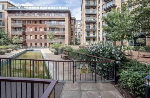Rotherhithe Apartment | ★Docklands 1★Outstanding Apt★Station/Shop/02Arena★