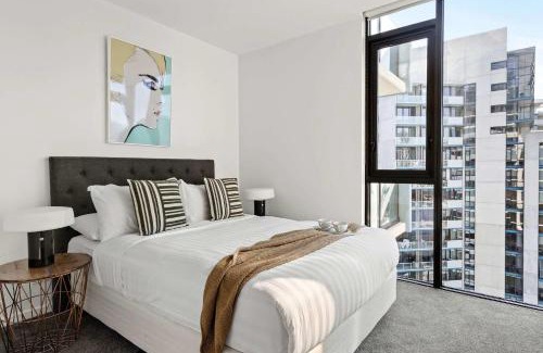 Docklands Apartment | Docklands Harbour View 3BR with Free Parking