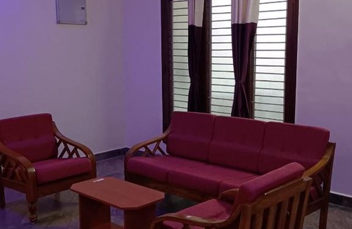 Tiruvannamalai Bed & Breakfast | Doctor's Homestay