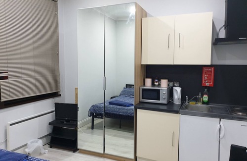 Grove Green Apartment | Dodi Apartments