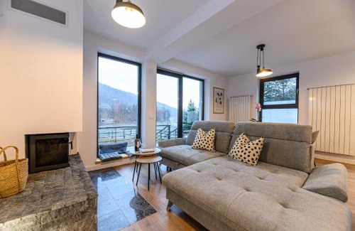 Valea Doftanei House | Doftana Lake House