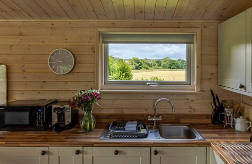 West Tanfield House | Dog Friendly Oystercatcher Lodge Riverdale, located in Yorkshire