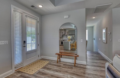 Murrells Inlet House | Dog Friendly! 3 bedroom, 2.5 bath house near the MarshWalk