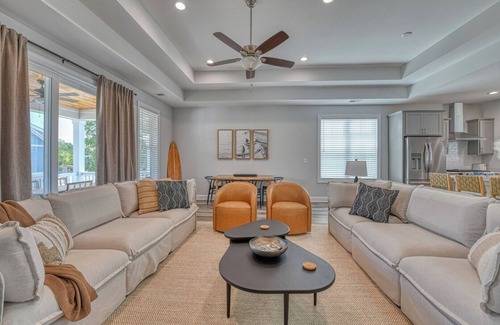 Murrells Inlet House | Dog Friendly! 3 bedroom, 2.5 bath house near the MarshWalk