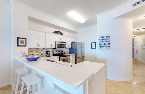 Seagrove Beach Condo | Dog-friendly 4th-floor 3-bedroom condo with stunning Gulf views & pickleball