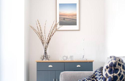Portrush House | Dog Friendly | 5min to Beach |Portrush | Sleeps 10