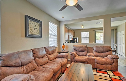 Gilbert House | Dog-Friendly Arizona Retreat w/Patio & Grill!