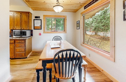 Joseph Cabin | Dog-friendly cabin near lake with mountain view, gas fireplace, deck, & W/D