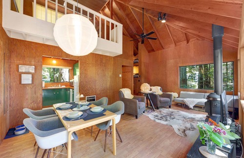 Sea Ranch Cabin | Dog-Friendly Cabin w/Ocean View, Private Hot Tub & BBQ, and Access to Pools