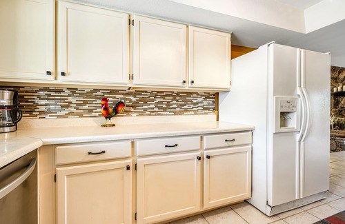 Cave Creek House | Dog-friendly, Cave Creek home with covered patio, hot tub & mountain views