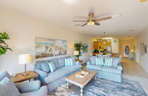 Dauphin Island Condo | Dog-friendly condo w/views of the bayou, shared pool - close to the bayou