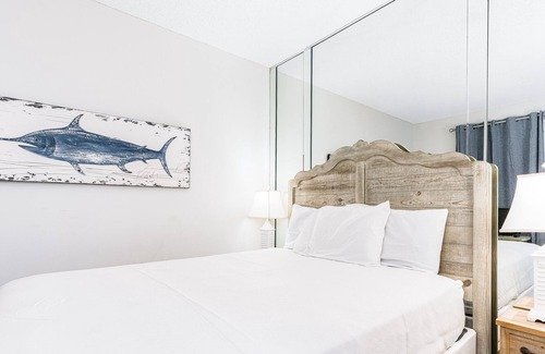 Orange Beach Condo | Dog-friendly condo in beachfront resort with pool, central AC, & gas grill