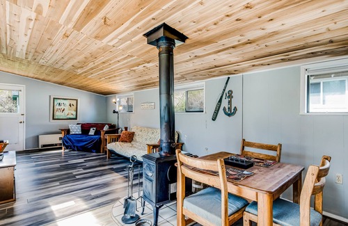 Freeland House | Dog-friendly cottage with free WiFi, wood stove, & a full kitchen