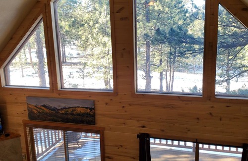 Westcliffe House | Dog Friendly, Cozy 3 Bdrm Cabin in the Woods
