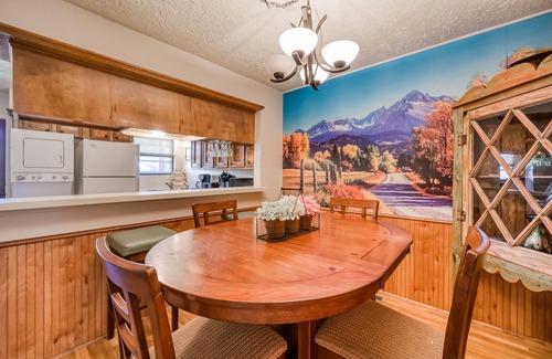 Red River Condo | Dog-friendly, creekside condo with hot tubs, fast WiFi, washer/dryer, fireplace