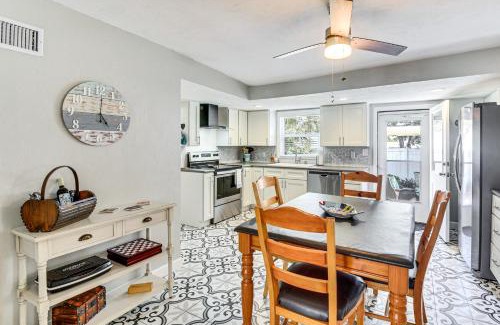 Walkers Holly Hill House | Dog-Friendly Daytona Beach Cottage with Patio!