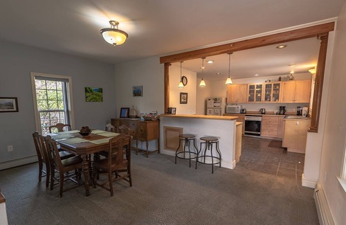 Salida House | Dog Friendly! Dunwell Cottage: Cute Downtown Home, Close to Everything!