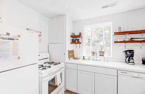 Folly Beach House | Dog-friendly duplex close to beach with outdoor shower and washer/dryer