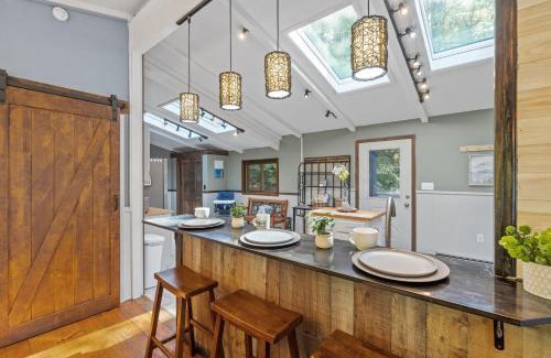 Gilford House | Dog friendly Family home at Lake Winnipesaukee & Gunstock