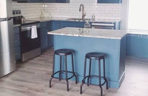 Alpena House | Dog Friendly|Fully Fenced|Full Kitchen|Firepit